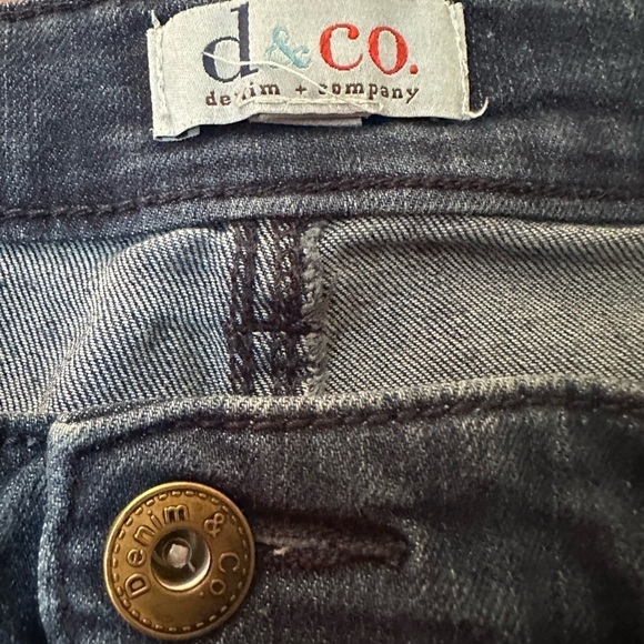 Lot of two women’s jean shorts plus size 20W denim - Picture 5 of 6